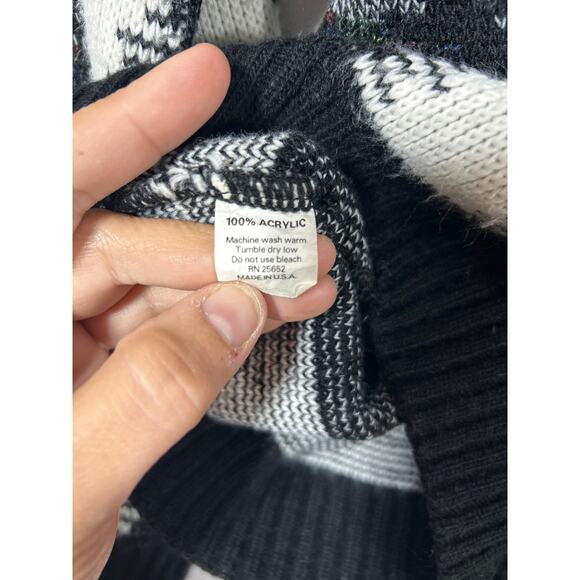 Vintage Sweater Large Black White Gray Geometric Print Crew Neck USA - Picture 7 of 10